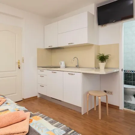 Apartman House Coko Baška Voda