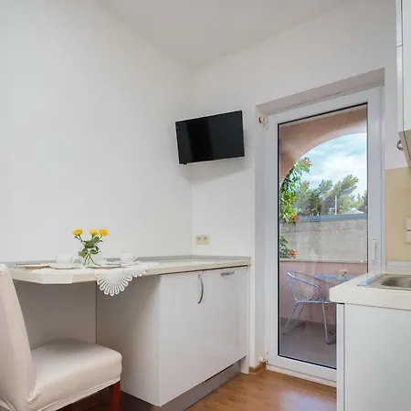 Apartment House Coko *
